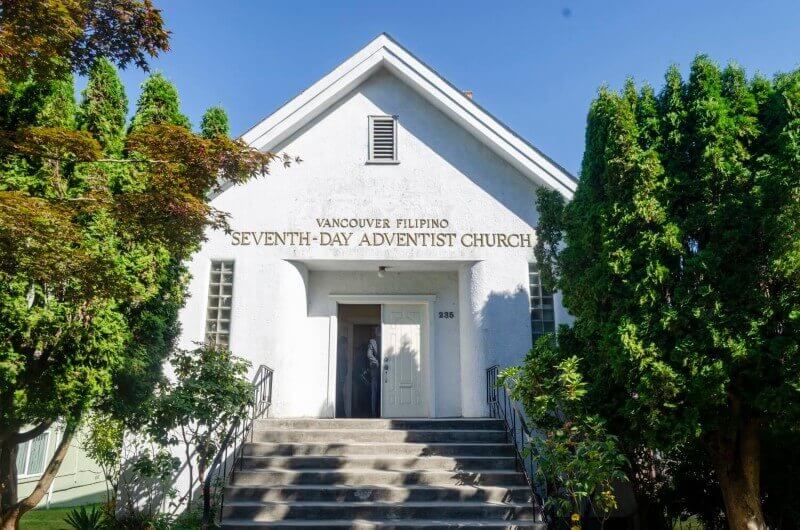 Front shot of the Vanfil church building