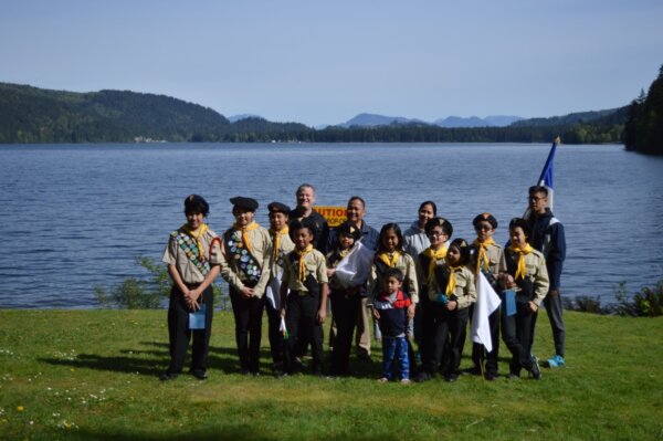 Cultus Lake mini camporee group photo with the Pathfinders