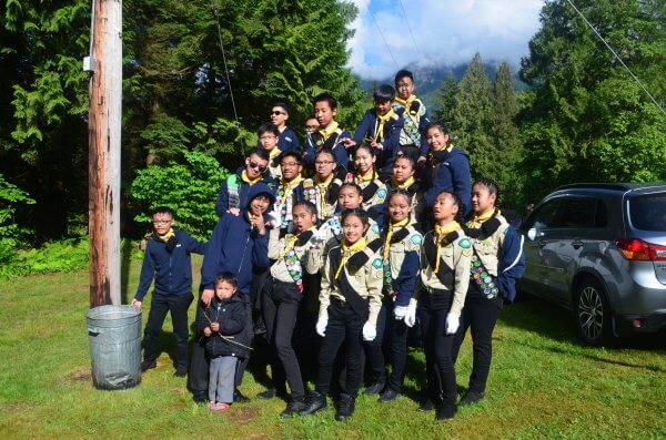 Pathfinders posing for a group picture